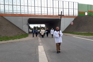 Michałów - poświęcenie pól, modlitwa o urodzaje i Msza Św. (29.05)